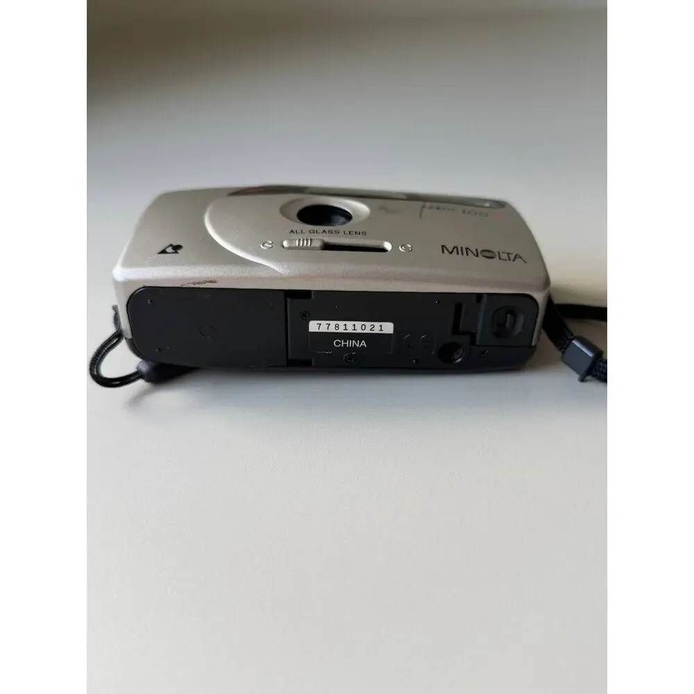 Minolta Vectis 100 BF Point And Shoot Aps Film Camera Compact 90s WORKS
